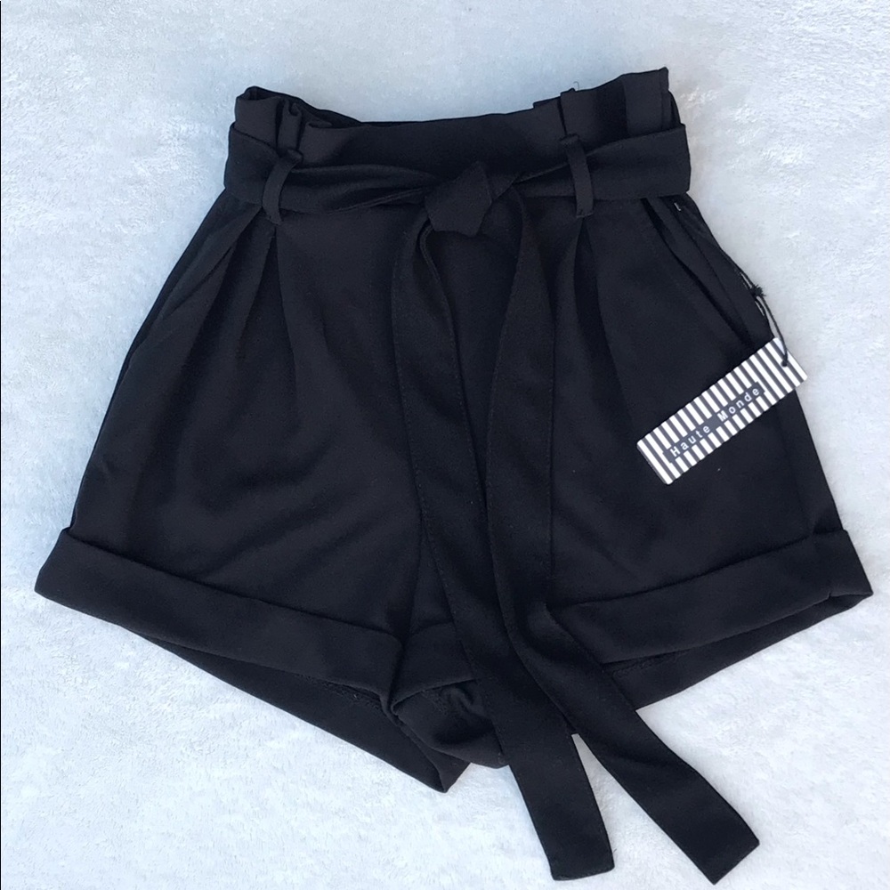 💋SOLD💋Fashion Nova Haute Monde Black Tie Belted Cuffed Paperbag Shorts